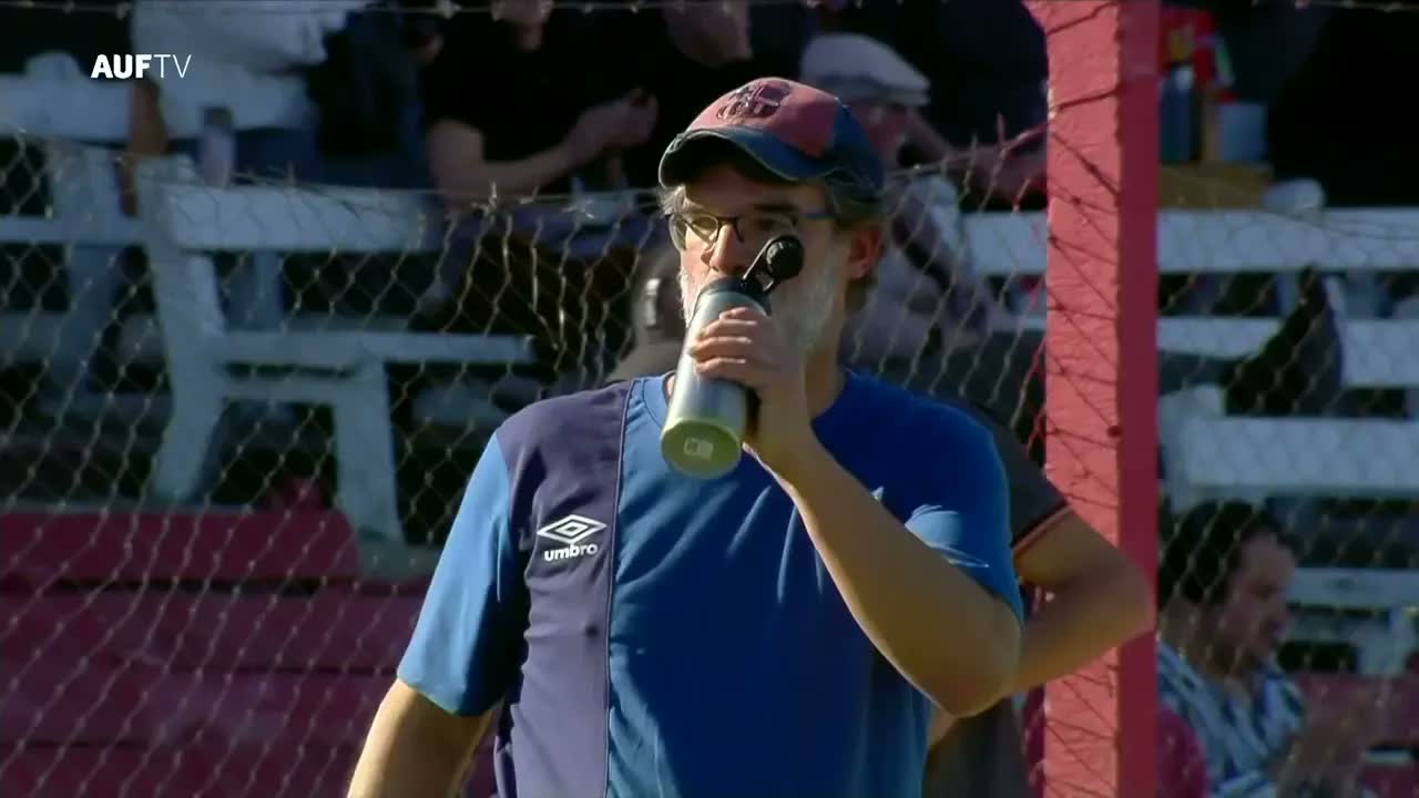 Nacional (Florida) 0 vs 2 Juventud